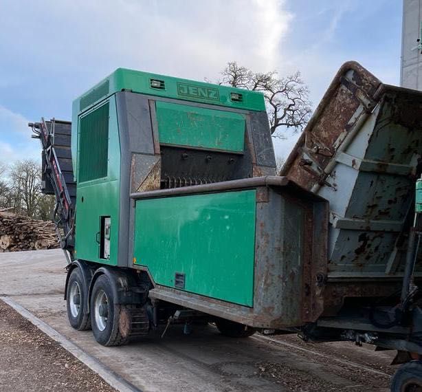 Rębak Jenz BA 725D - Wydajność 300 mp/h!