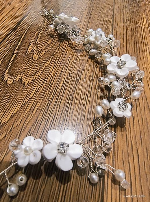 Ozdoba do włosów ślub komunia srebrna kwiaty cyrkonie