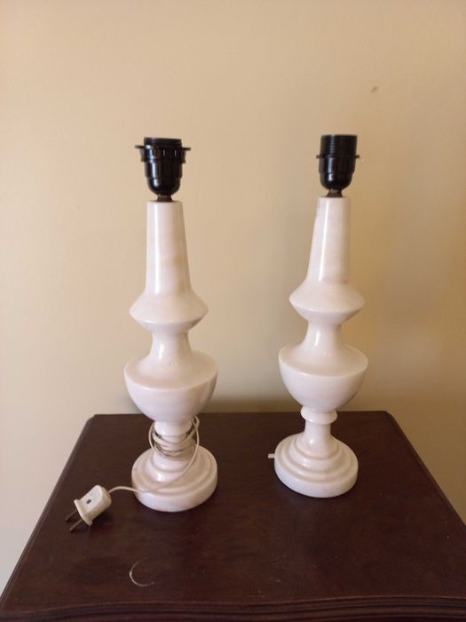 Candeeiros em Mármore