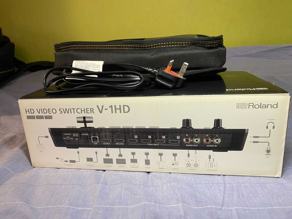 Відеомікшер Roland V-1HD
