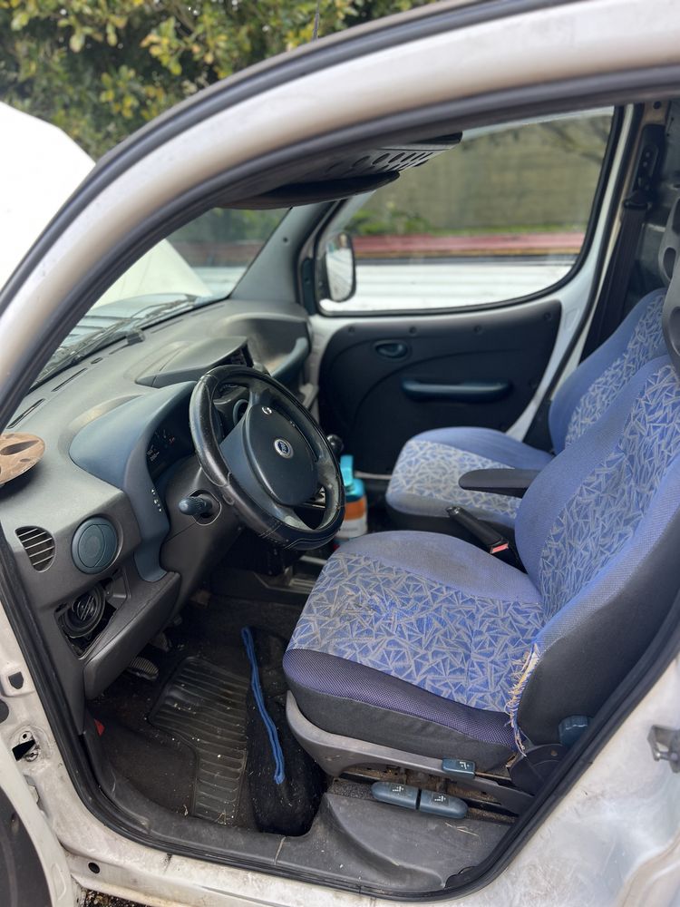 Fiat doblo 1.9d 2001 para peças *Preços na descrição*
