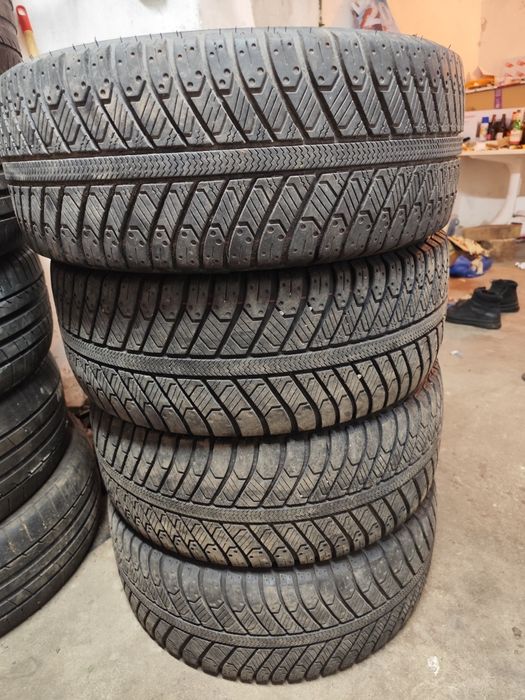 Spszedam Opony Wielosezonowe 225/45R18