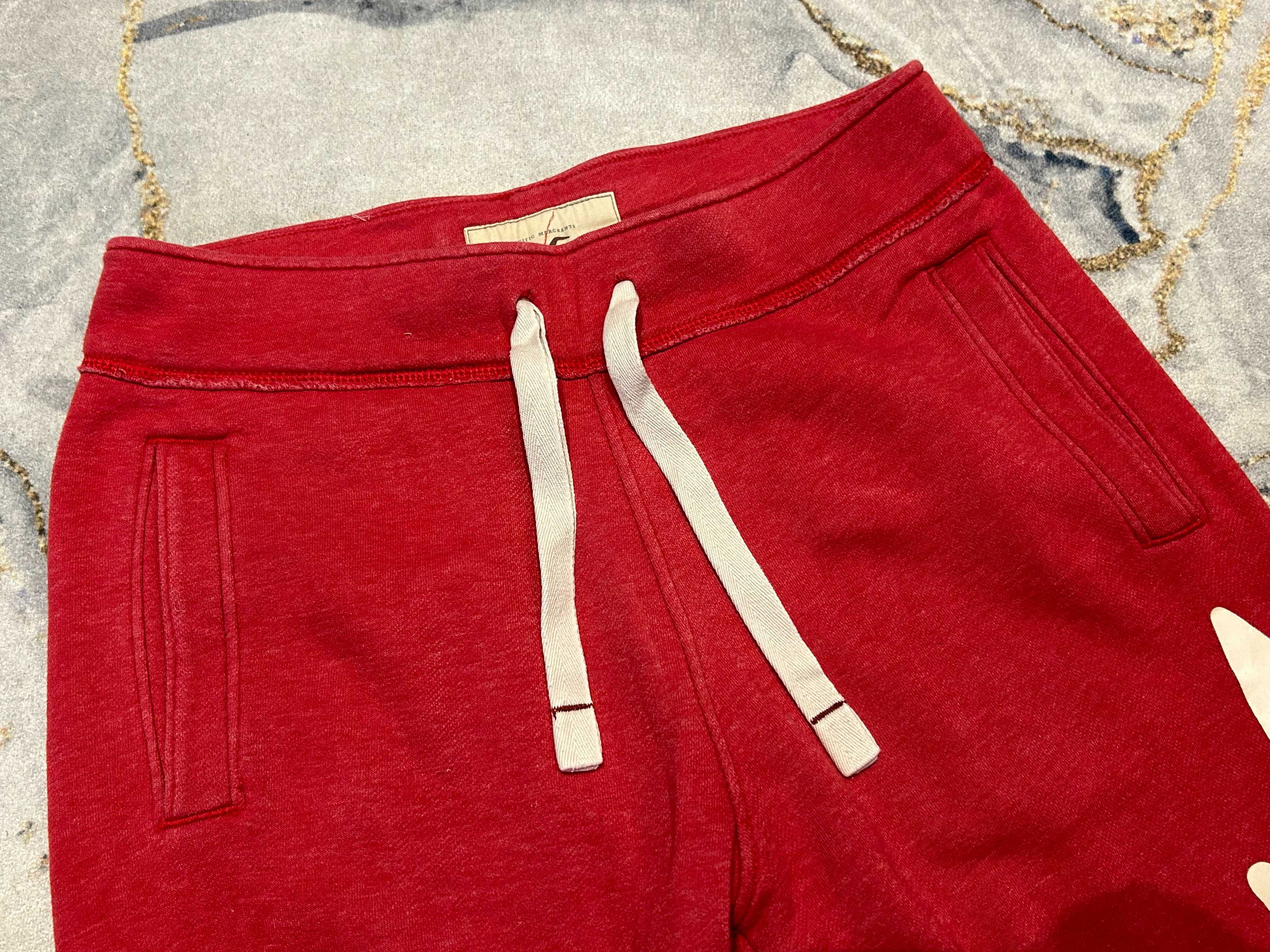 Hollister _ Czerwone spodnie dresowe dresy S