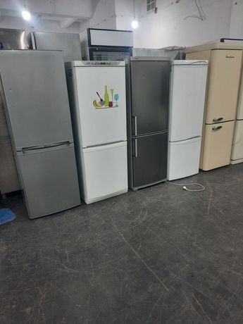 Недорогий холодильник Liebherr kfn54 білий високий з гарантією