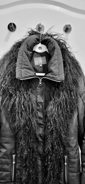 Zimowa kurtka z obszyciem z LAMY