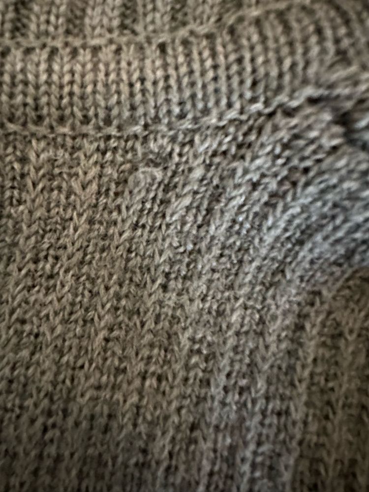 Sweter zapinany Beer Strickmodern 100%wełna Unisex, stary, klasyczny