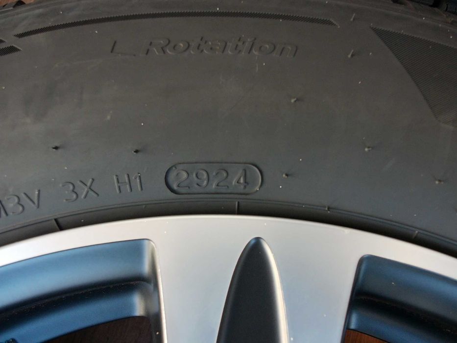 Hankook Winter Icept Evo3X 235/60/18 107H XL jak nowe z 2024r