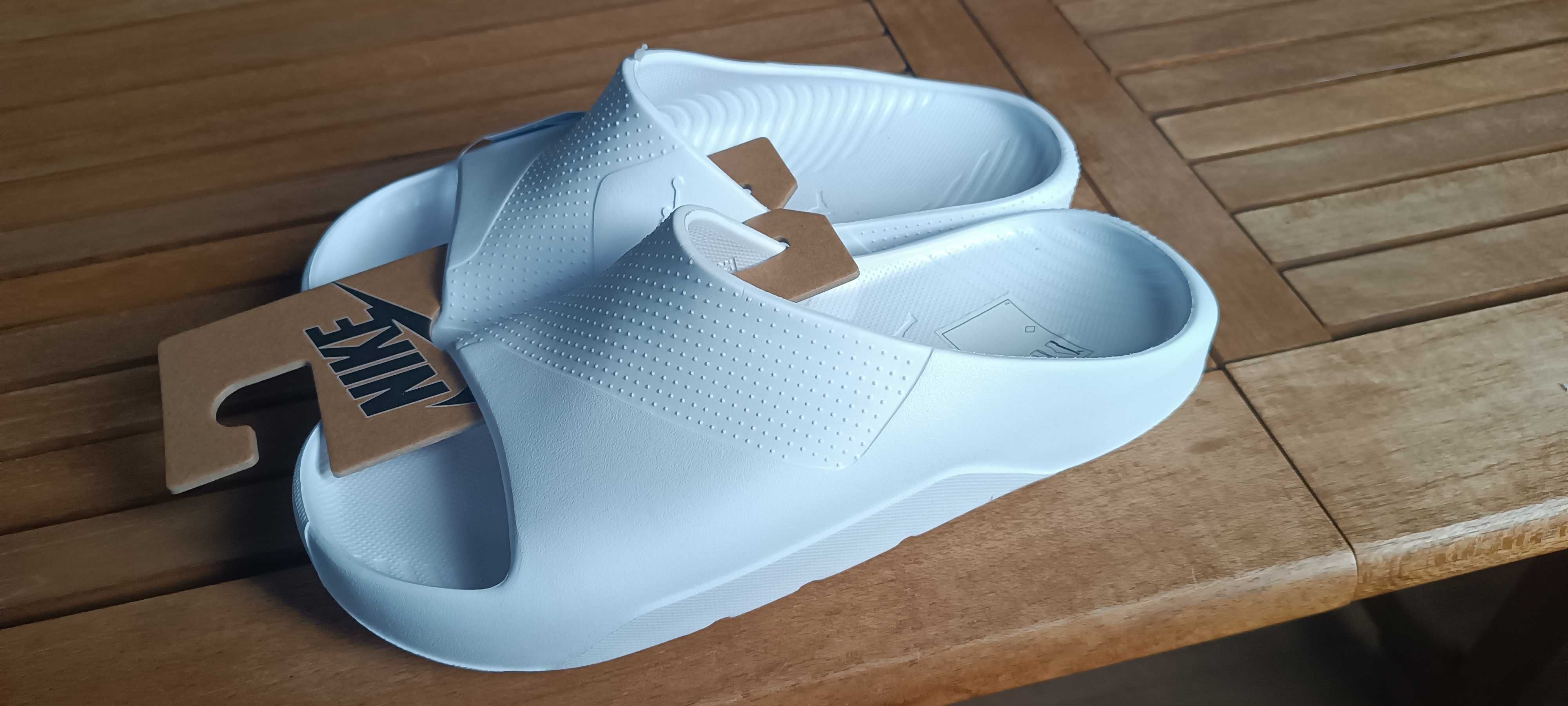 (US 9/ 27,5 cm) Nike Jordan Post Slide White klapki białe DX5575, 100