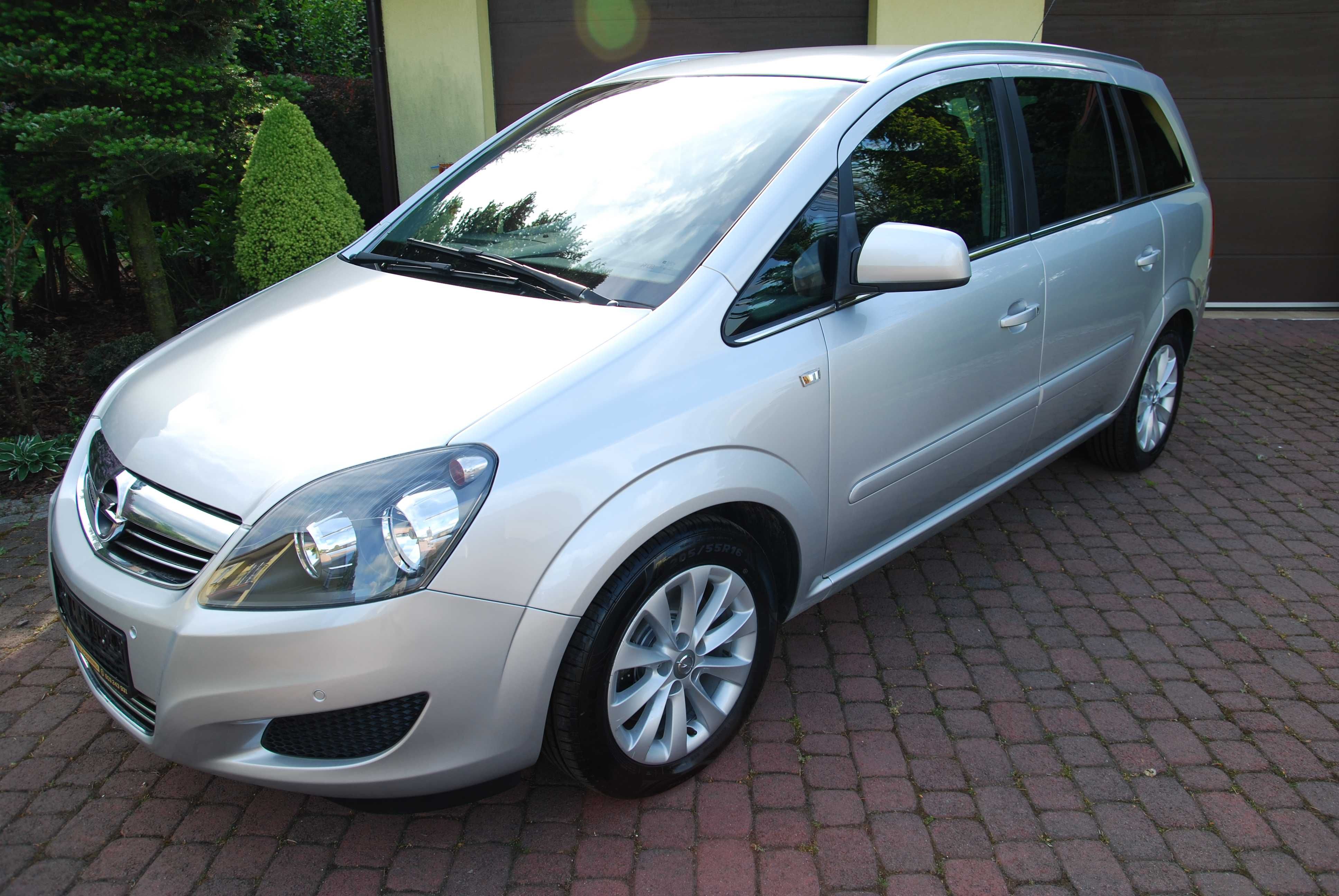 Opel  Zafira 1.7 cdti  #7 osobowy # Nawigacja # Super stan # 2013 rok#