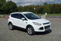 Ford Kuga 2.0TDCI 140KM 4x4 Manual Titanium Zero korozji Grzana szyba Kamera