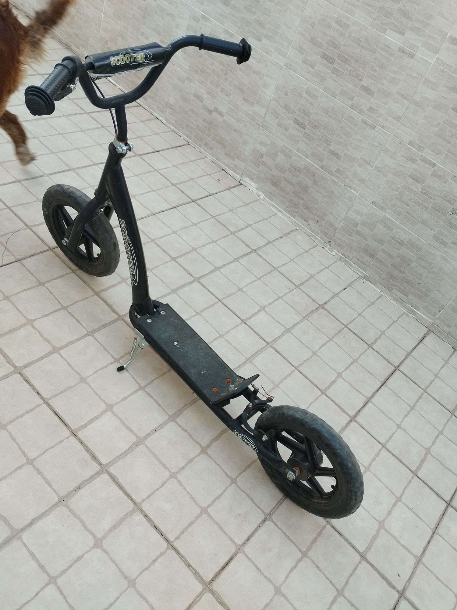 Scooter não elétrica