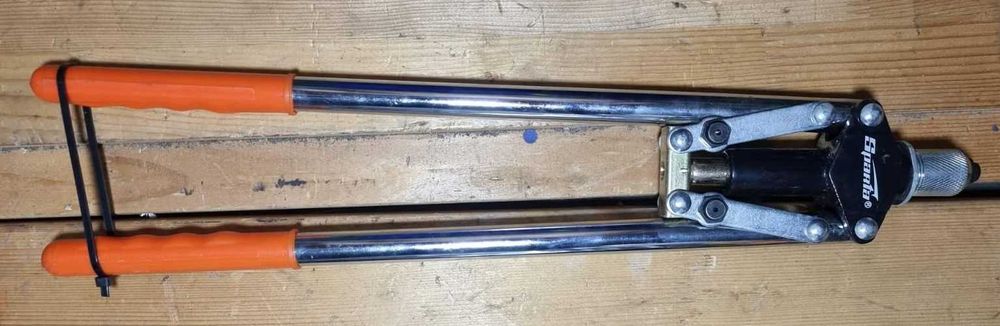 Заклепочник Sparta двуручный усиленный 450 мм