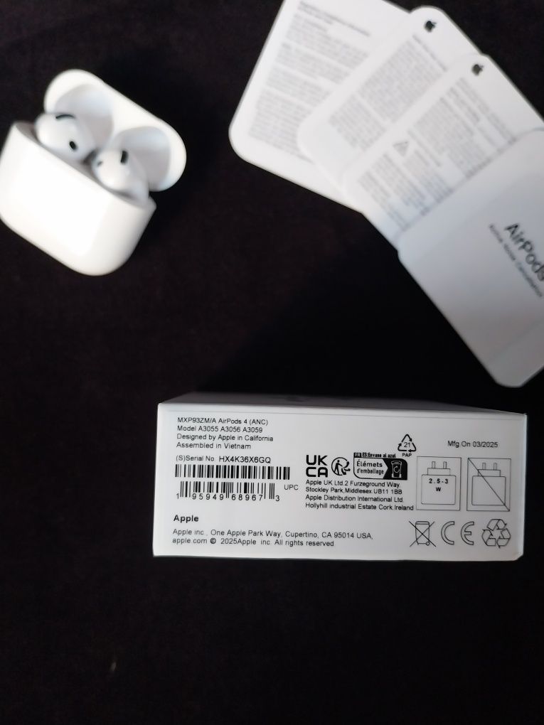 Apple AirPods 4 (ANC)
