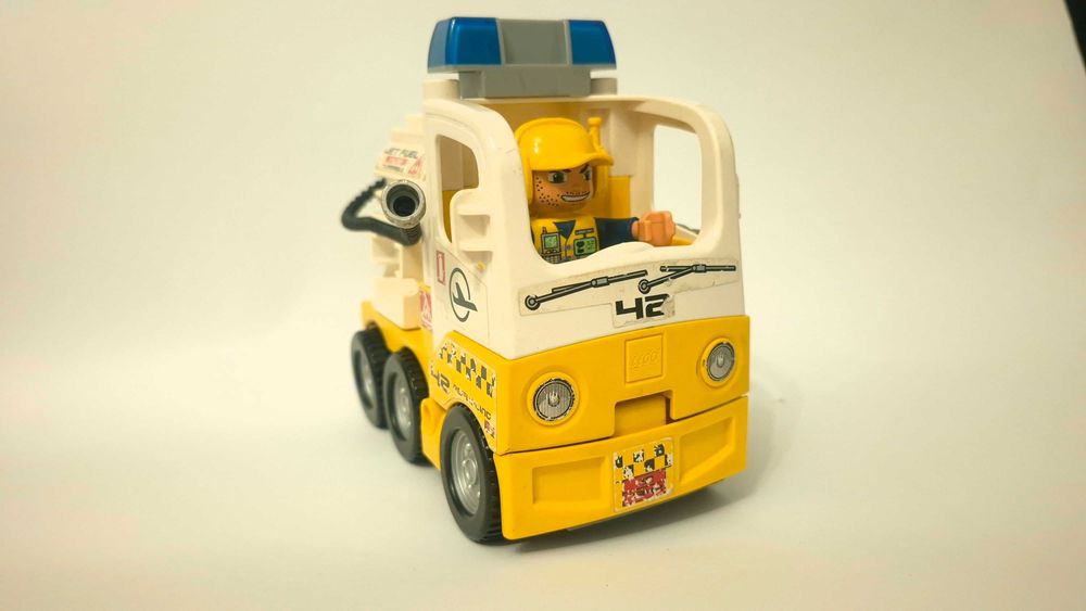 LEGO Duplo 7842-1 - Jet Fuel Truck Cysterna lotniskowa