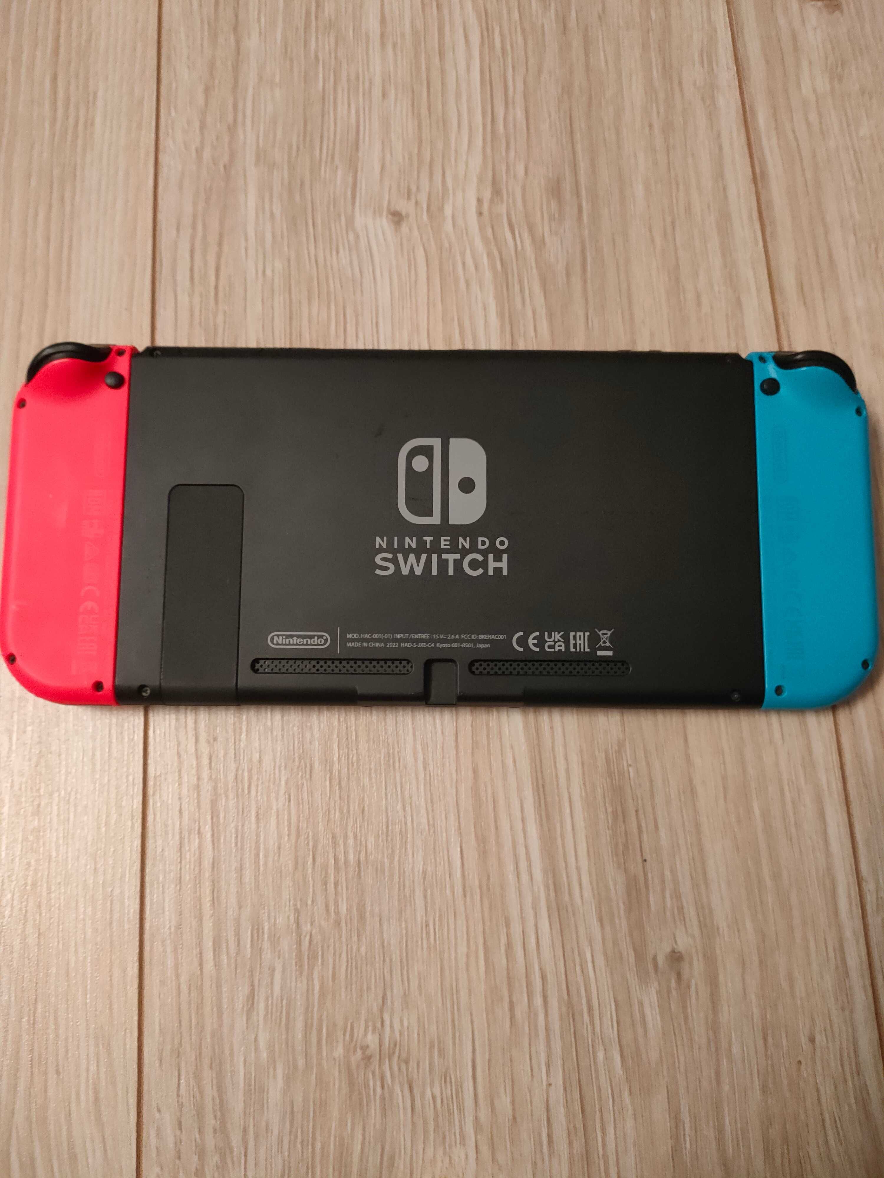 Nintendo  Switch