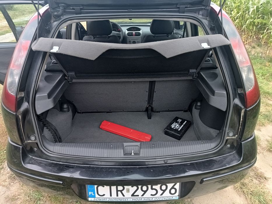 Sprzedam corsę c 1.2  lift przebieg 145500 tyś.km
