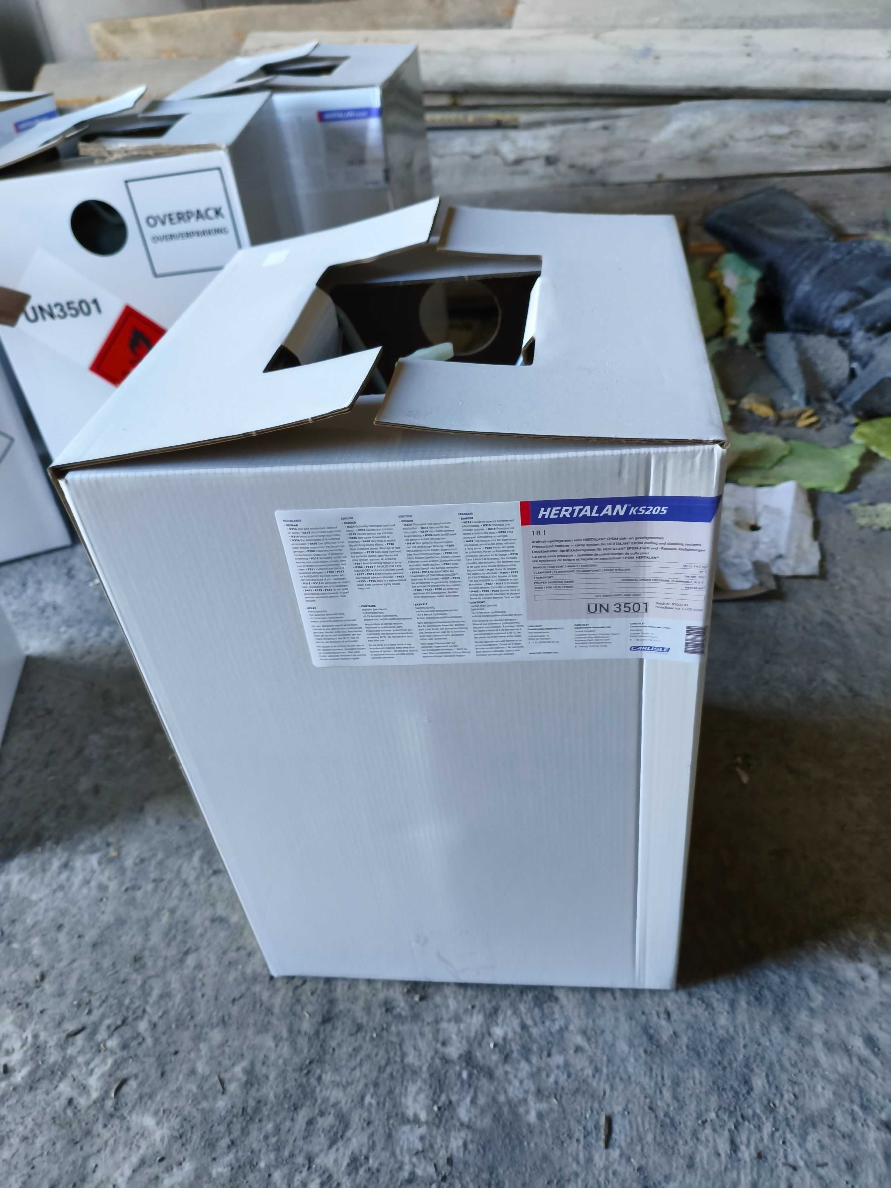 Klej kontaktowy natryskowy do membran EPDM KS205 butla 14,3kg Hertalan