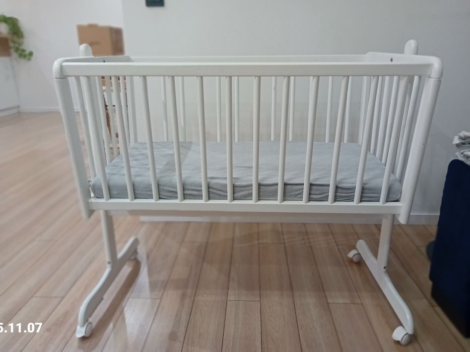 Łóżeczko kołyska dla dziecka