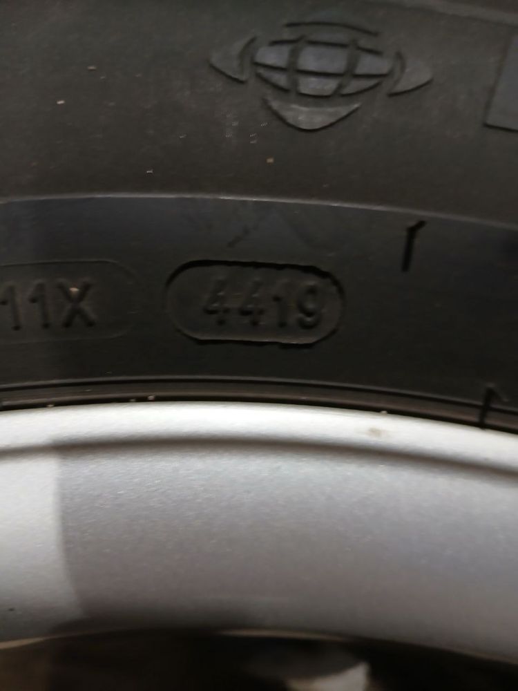 Оригінальні диски Audi 5/112 r19 et28 7,5j dia66,6 як нові Goauto київ