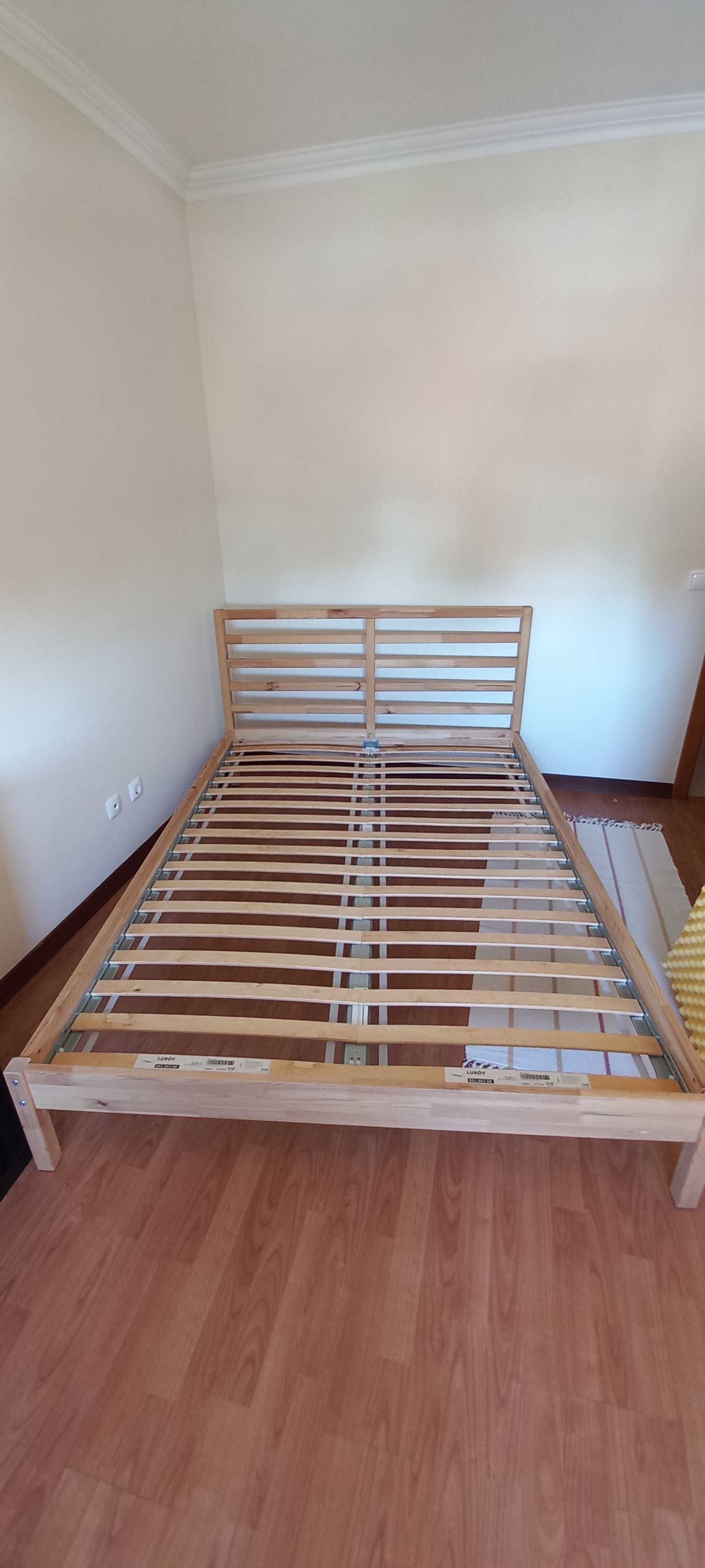 Cama casal 140x200