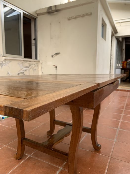 Mesa- Madeira de Pinho