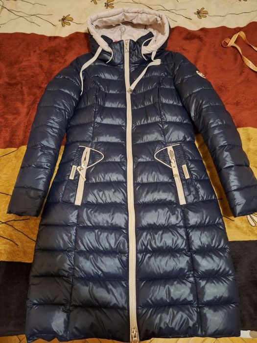 Зимова куртка жіноча