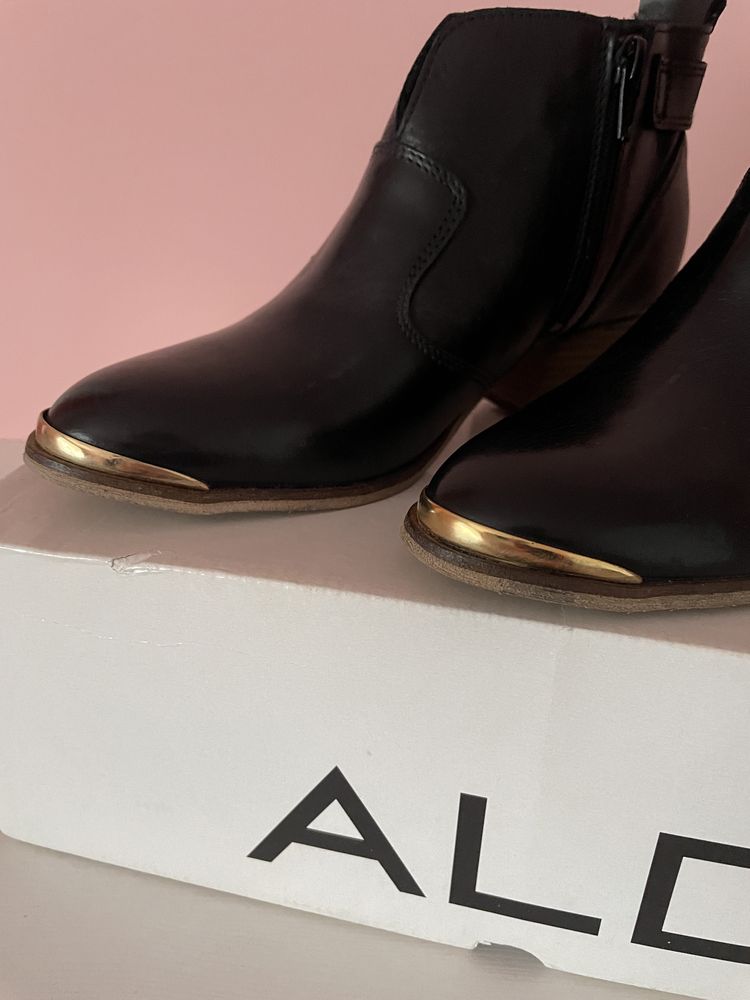 Взуття жіноче ALDO