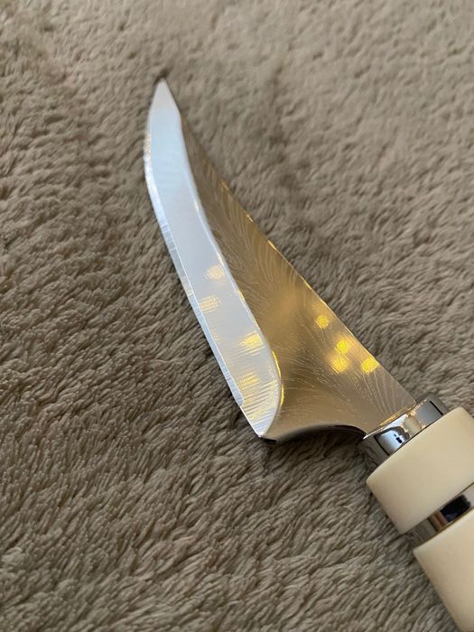 Nóż w pięknym pudełku jako prezent. Wyprzedaż! Ostatni egzemplarz!