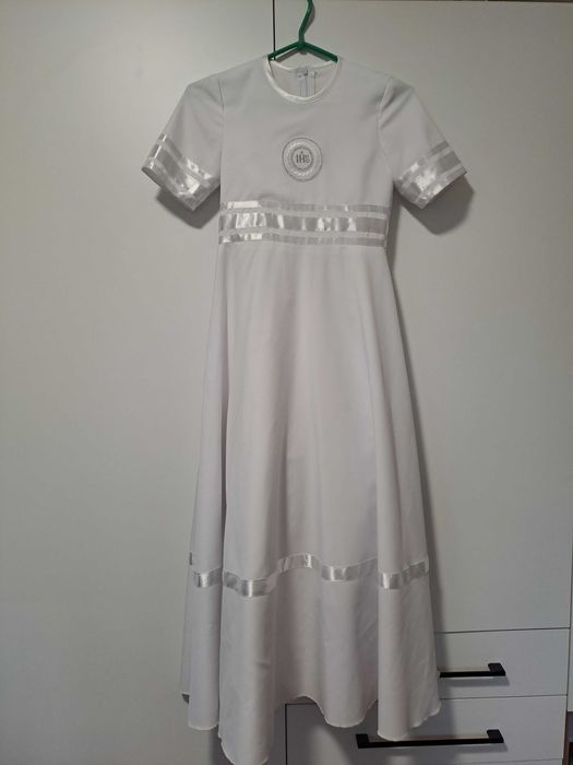 Alba komunijna roz 134/140