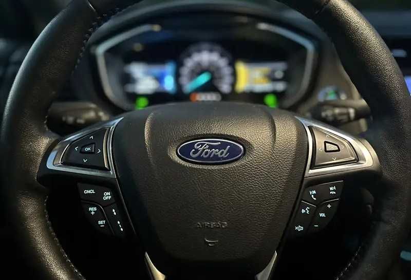 Ford Fusion 2019