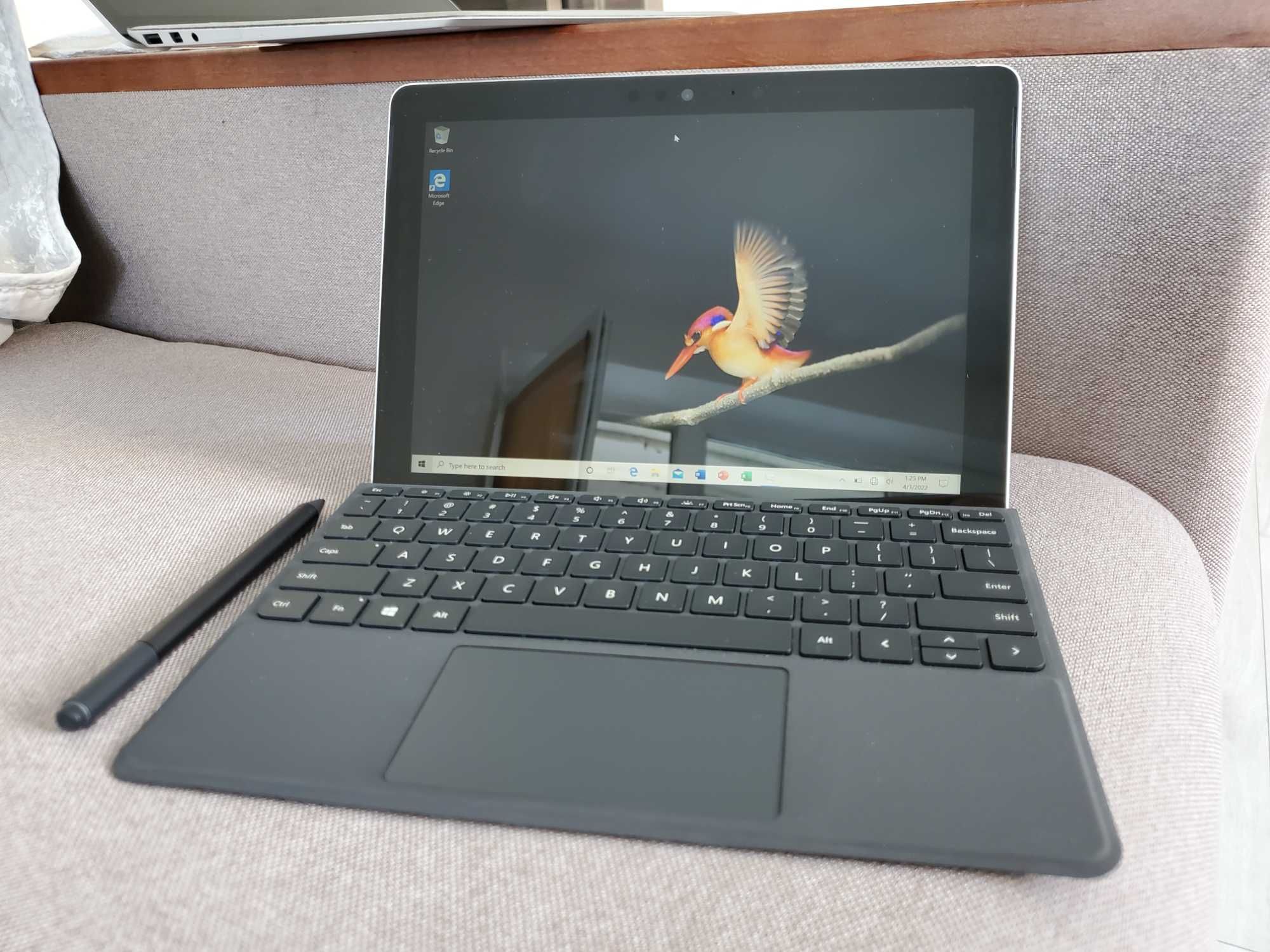 Планшет Microsoft Surface Go 8/128GB (JTS-00001)