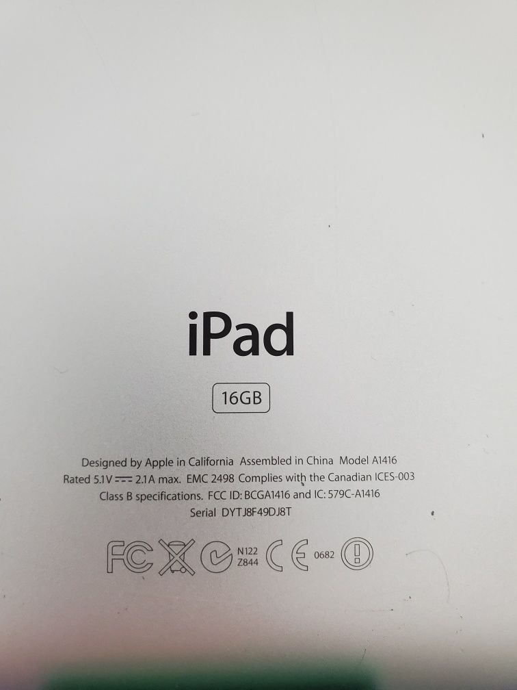 Планшет iPad A1416