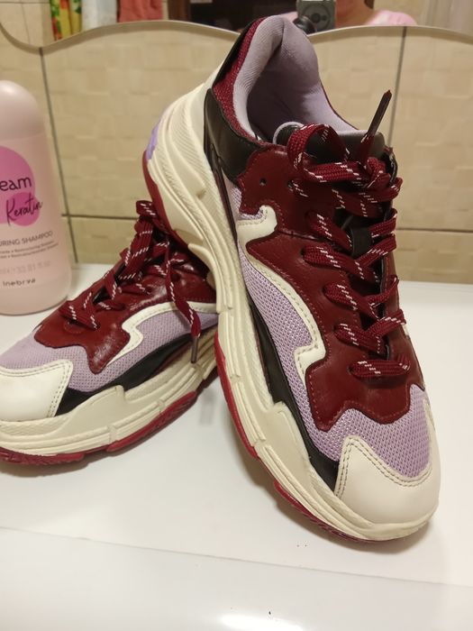 Кроссовки женские демисезон