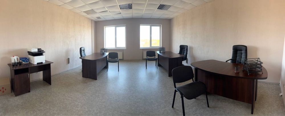 Мебльоване офісне приміщення в оренду від власника 35 м2