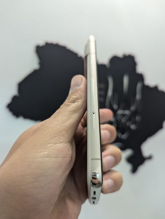 Google Pixel 8 pro 256gb Porcelain. Neverlock