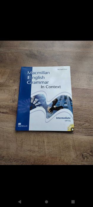 Macmillan English in Grammar