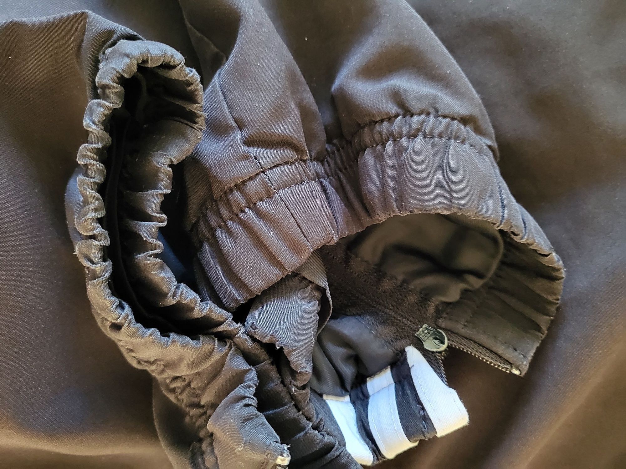 Spodnie dresowe adidas-unisex