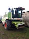 Комбайн зернозбиральний Claas Mega 208