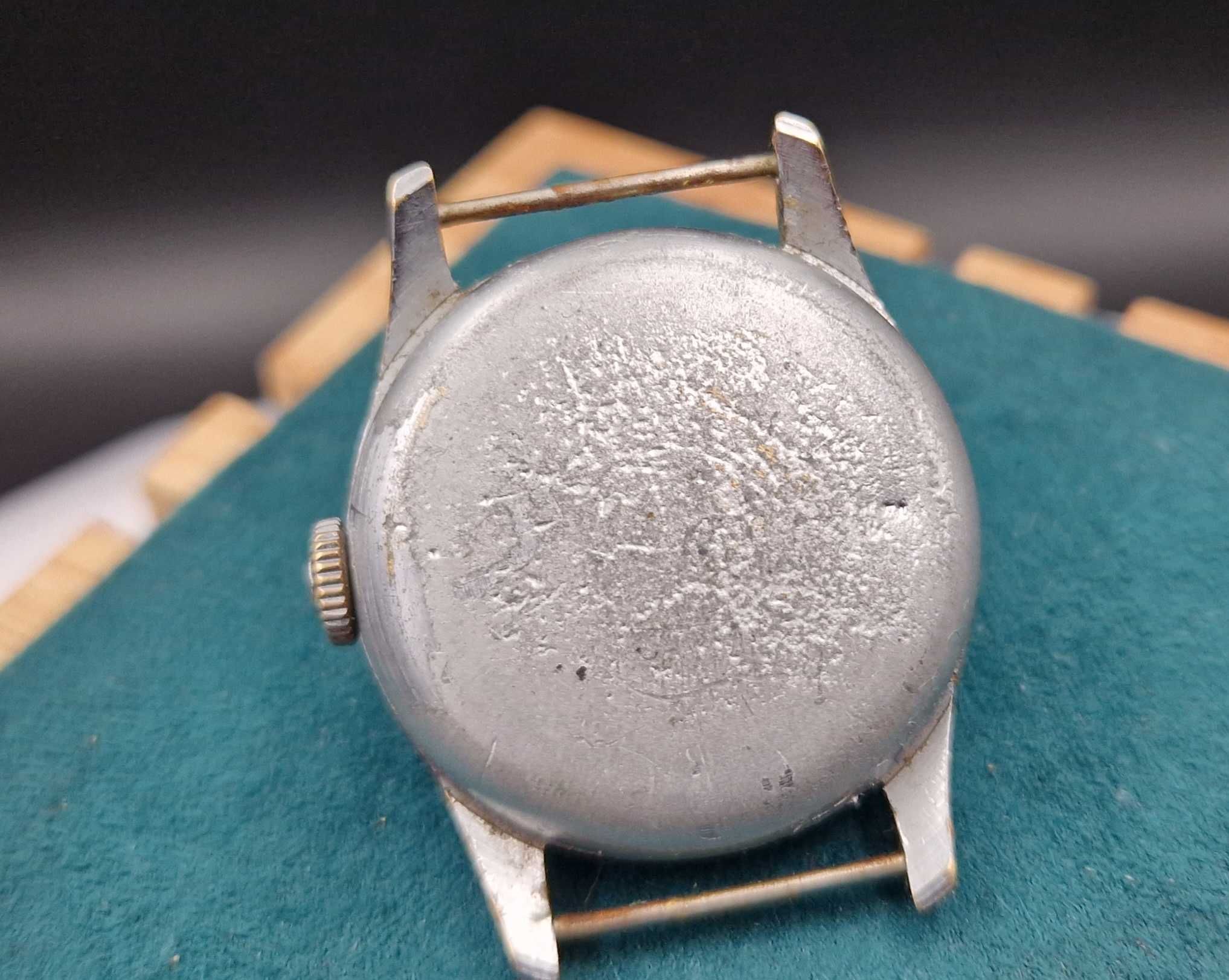 Zegarek mechaniczny UMF RUHLA 36mm sprawny \ Fajne OKAZJE Radomsko