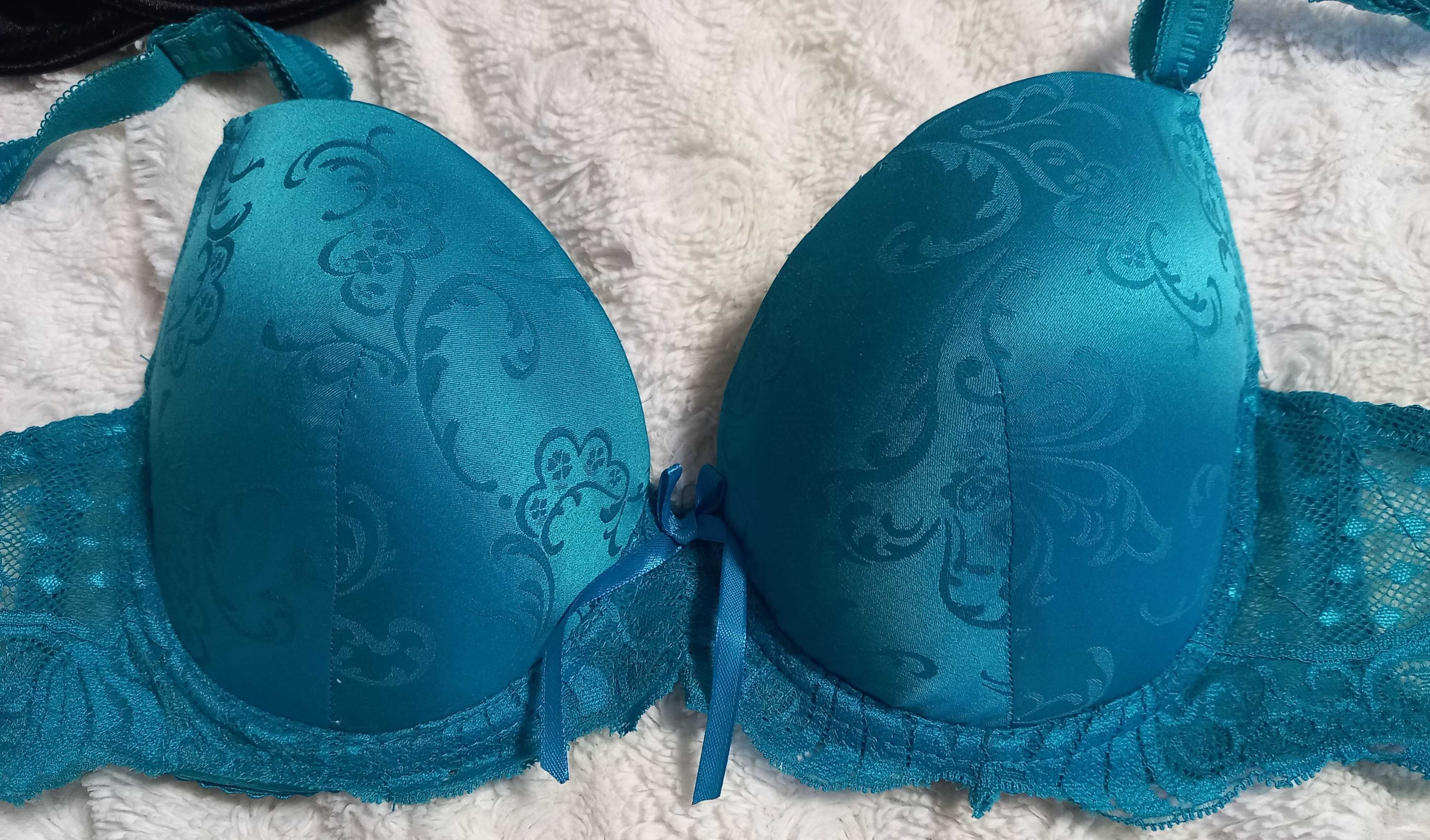 Zestaw biustonoszy 4 szt. Push up, rozm. 75B Evie, New look bardotka