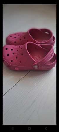 Crocs dla dziewczynki r. 24-25