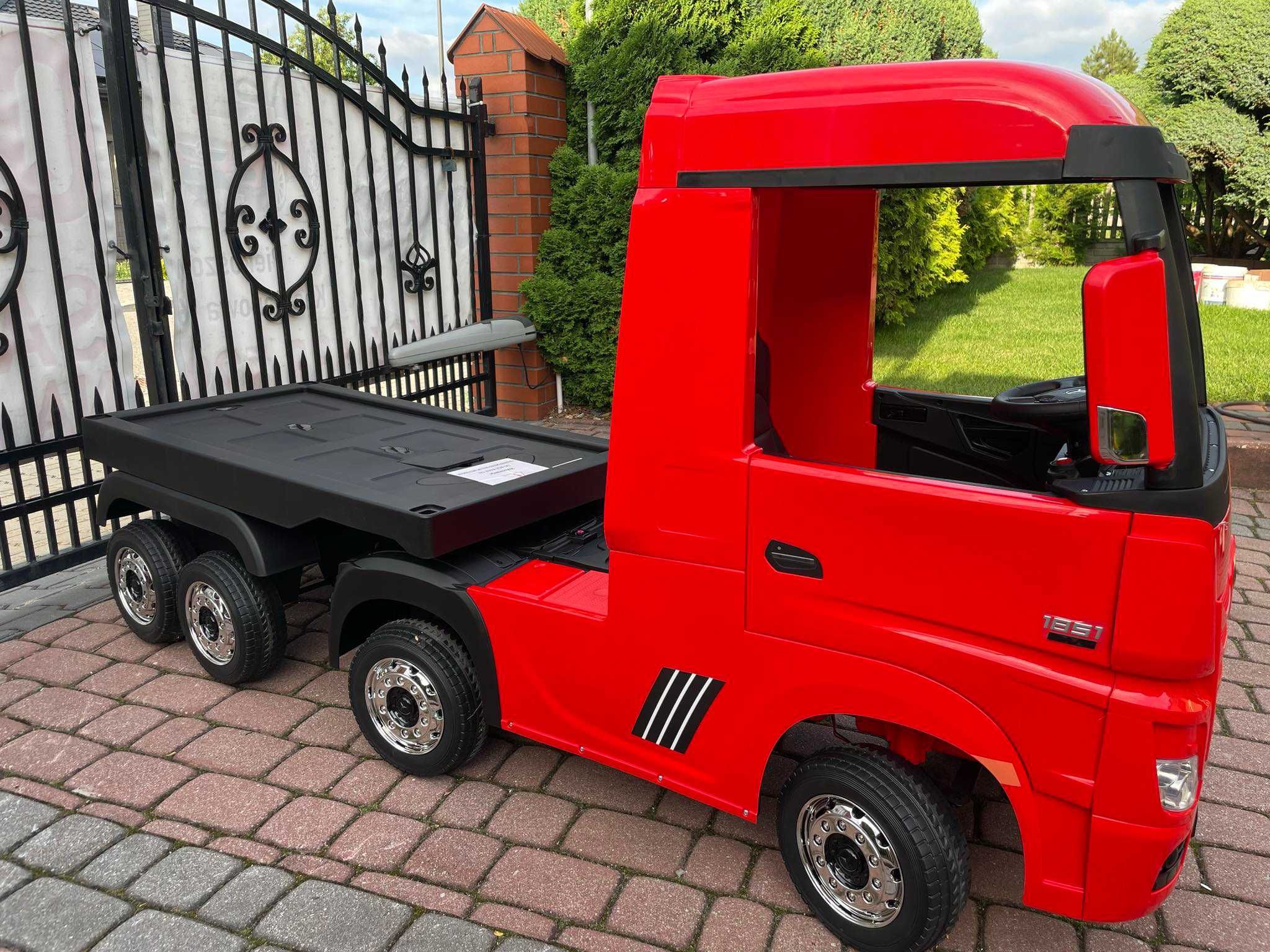 Auto na akumulator TIR Mercedes Naczepa 4x4 Samochód Ciężarówka 8 kół