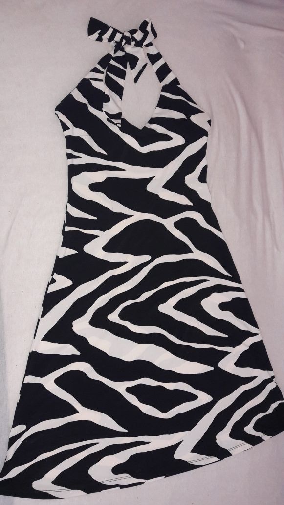 Sukienka H&M w modny zwierzęcy print