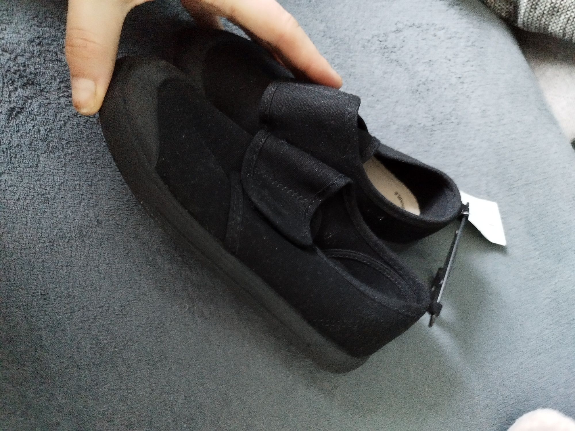 Szkolenie buty chłopięce dziewczęce R32 nowe