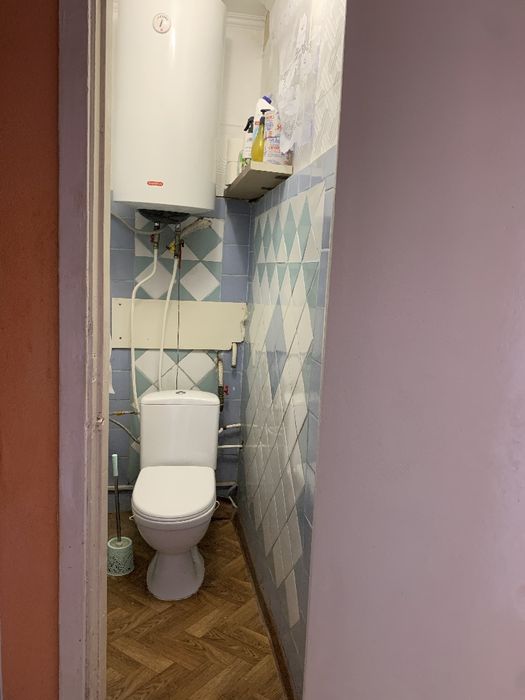 Продається 2-кімнатна квартира від власника площею 44 м² у самому серц