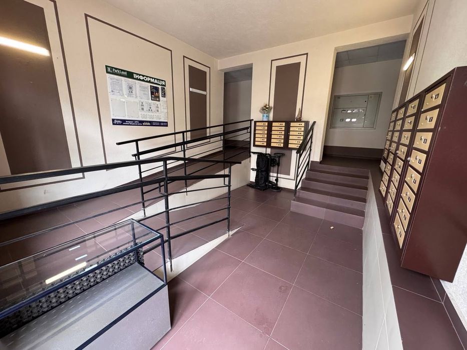 Продається квартира в ЖК Паркленд в Києві біля метро