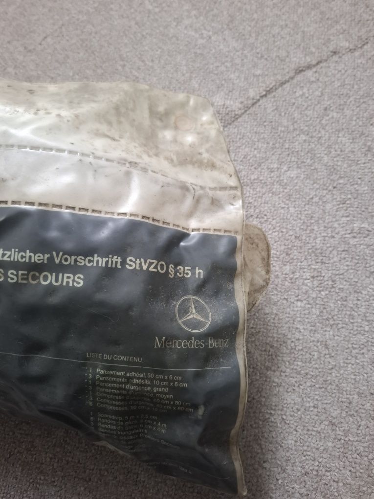 Kit primeiros socorros Mercedes