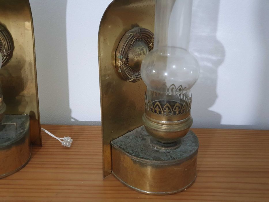 Apliques de parede em latão