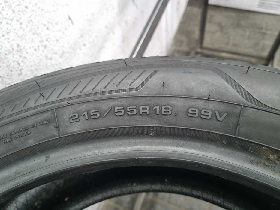 215/55/18 99V Goodyear Vector 4Season Gen 3 D.5023