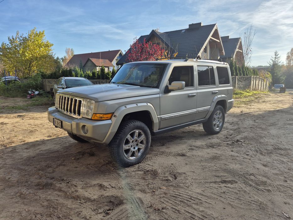 Jeep Commander 5.7 hemi QD2 Overland Gaz